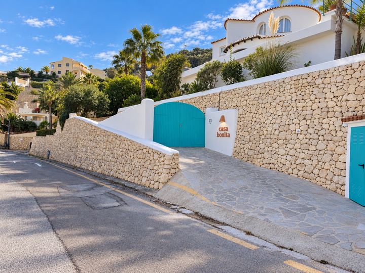 L'entrée de Casa Bonita depuis la rue