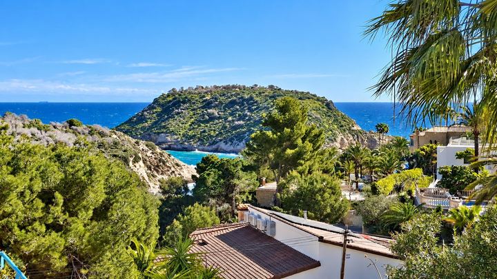 L'île et la crique du Portitxol vues depuis la maison